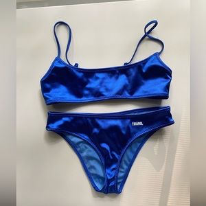 TRIANGL cobalt satin set